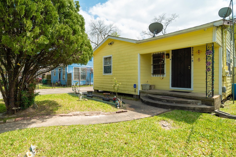 2310 Hollis St, Houston, TX 77093 - photo 1