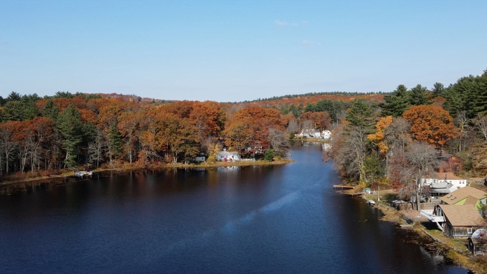 193 Nugget Dr, Charlton, MA 01507 - photo 1