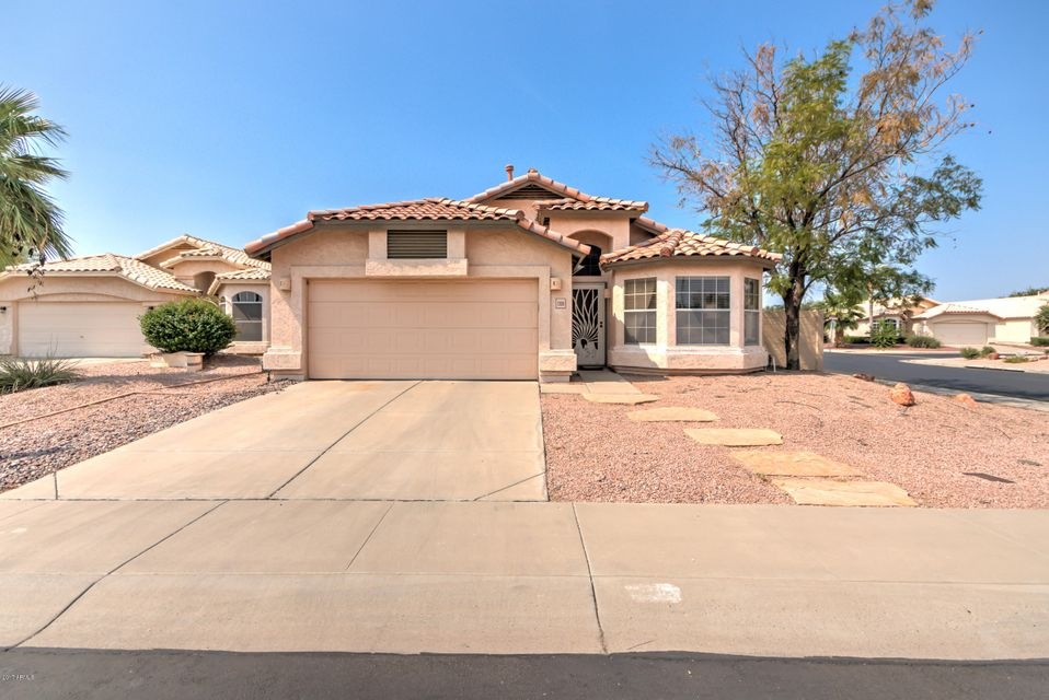 1208 S Cholla Ct-3