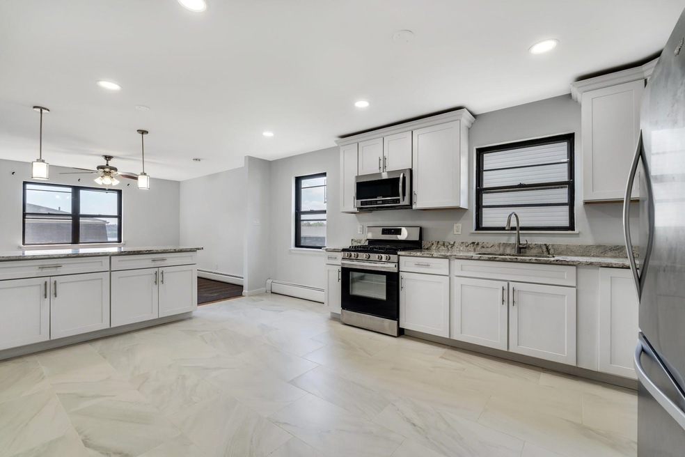 91 Myrtle Ave unit 1, Edgewater, NJ 07020 - photo 1