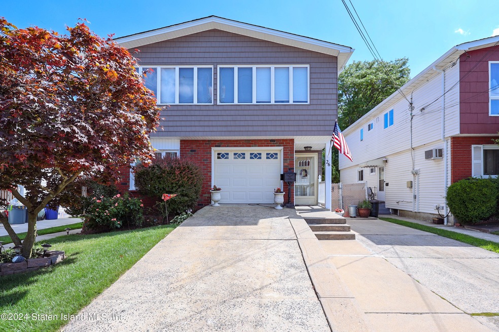 26 Amber St, Staten Island, NY 10306 - photo 1