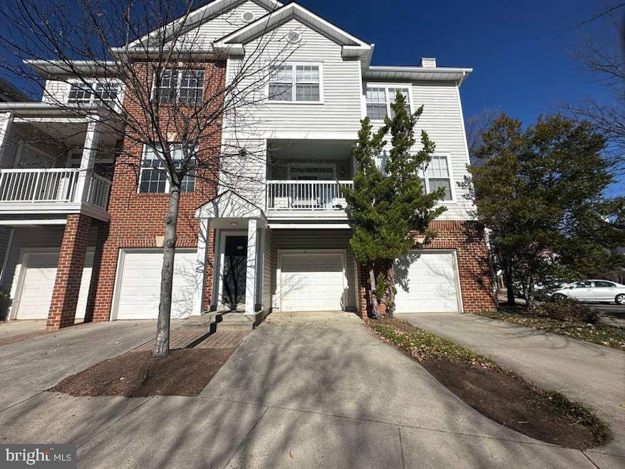 13110 Marcey Creek Rd unit 13110, Herndon, VA 20171 - photo 1