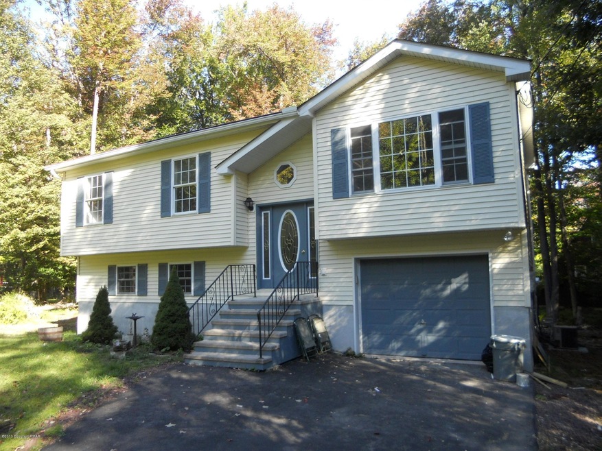 1123 Rhododendron Ln, Pocono Summit, PA 18346 - photo 1