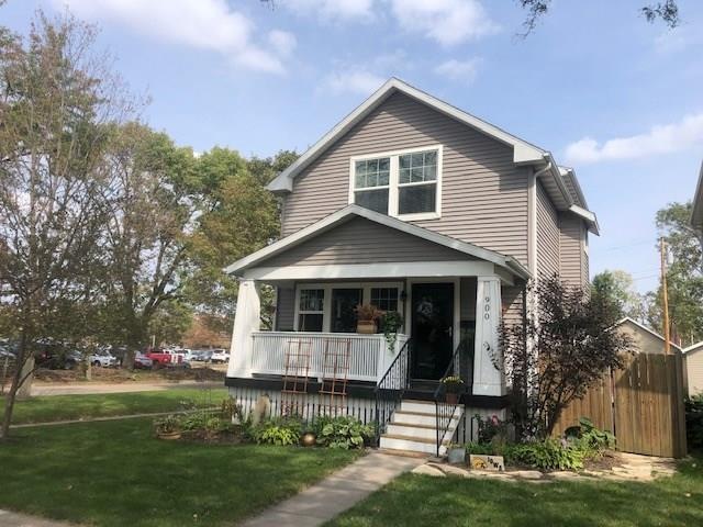 900 8th St SE, Cedar Rapids, IA 52401 - photo 1