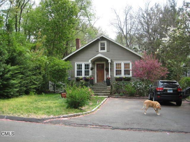 16 Maplewood Place, Stamford, CT 06905 - photo 1