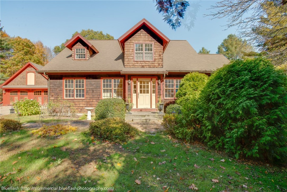 520 Providence Pike, North Smithfield, RI 02896 - photo 1