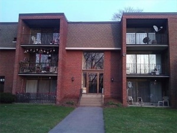 265 Lake St unit 6, East Weymouth, MA 02189 - photo 1