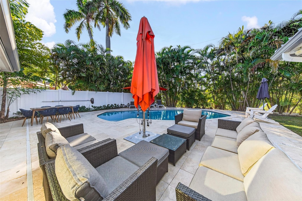 1959 SE 25th Ave, Fort Lauderdale, FL 33316 - photo 1