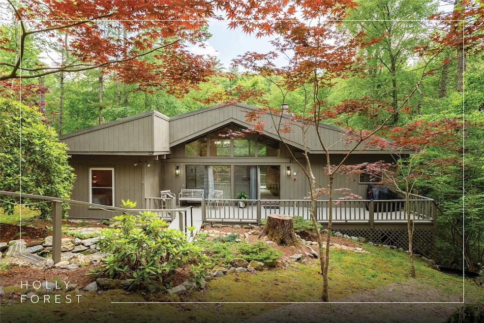 Under Contract $465,000