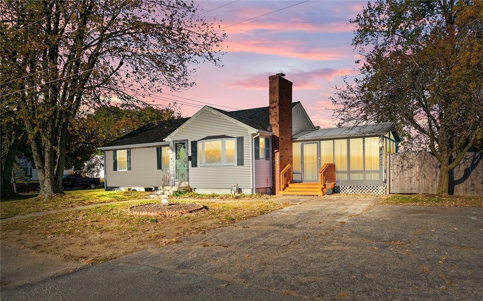 139 Gulf St, Warwick, RI 02886 - photo 1