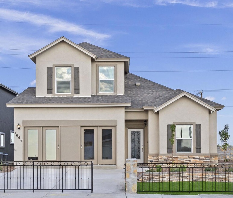 13761 Lago Vista Ave, Horizon City, TX 79928 - photo 1