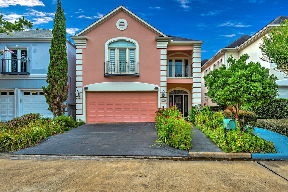 1018 Bayou Island Dr, Houston, TX 77063 - photo 1