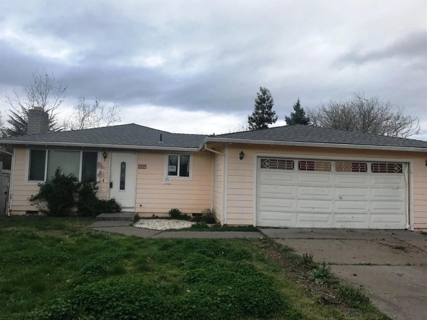 2947 Ruby Dr, Medford, OR 97504 - photo 1