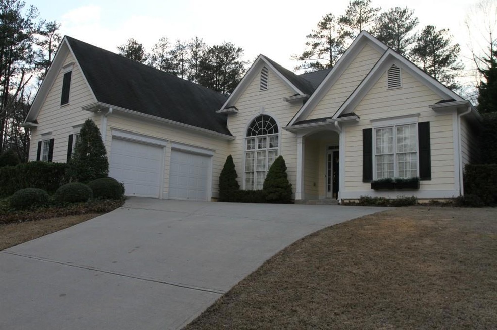 910 Hunts Pointe Cove Front Elevation
