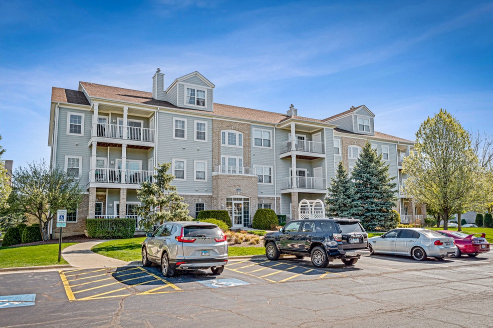 MarieShiella Cruz Real Estate Agent in Chicago, IL