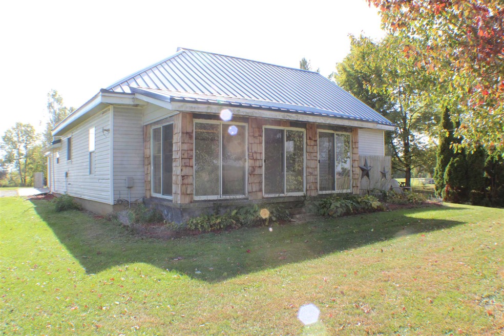 783 E 900 S, La Fontaine, IN 46940 - photo 1