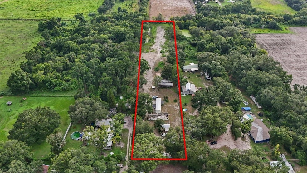 2102 Sydney Dover Rd, Dover, FL 33527 - photo 1