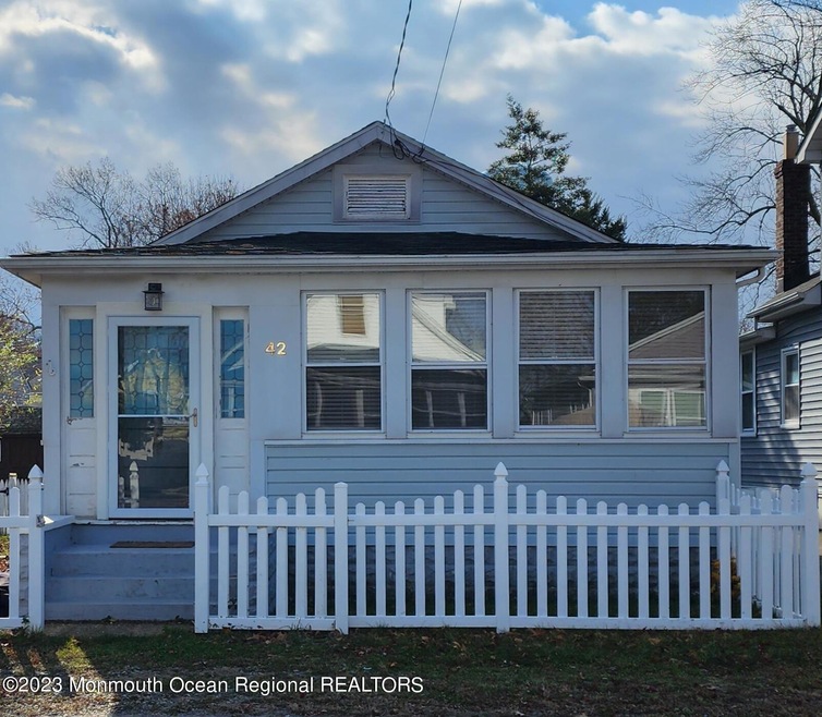 42 E Point Pleasant Ave, Ocean Gate, NJ 08740 - photo 1