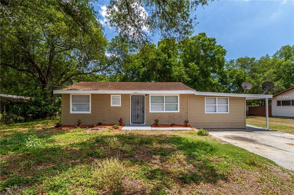 6011 Murrhee Rd, Tampa, FL 33619 - photo 1