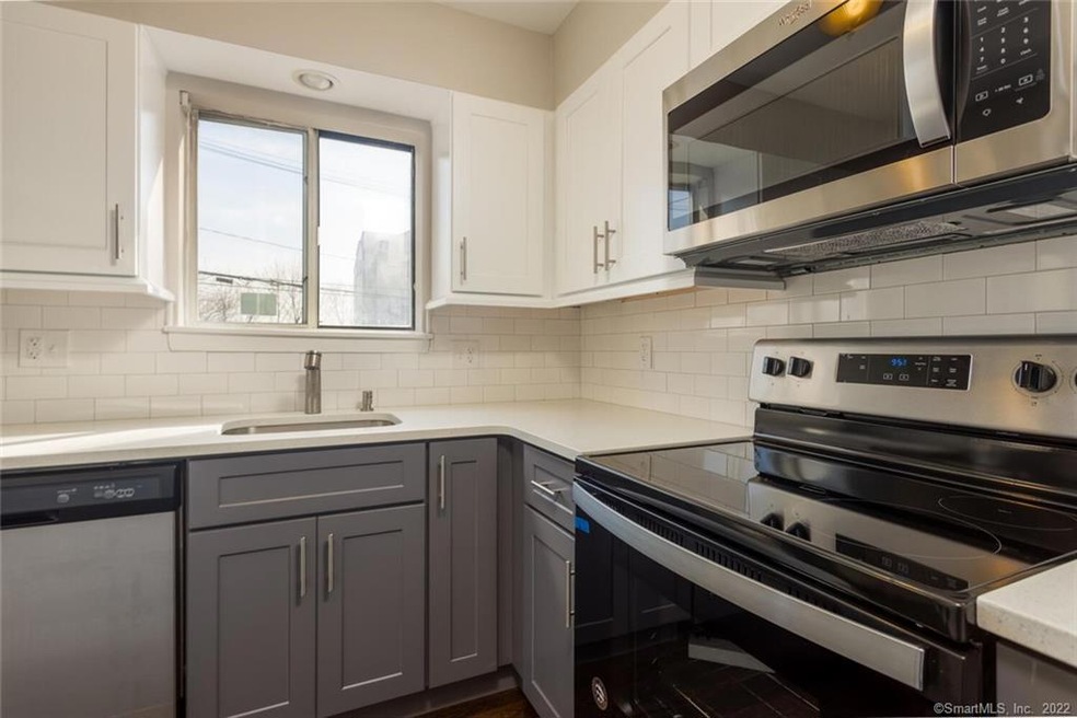 Brand new kitchen top to bottom with new custom ca