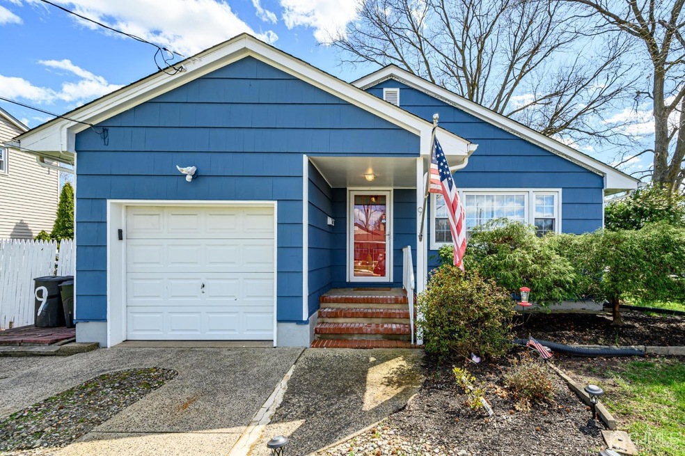 9 Milton Place, Middlesex, NJ 08846 - photo 1