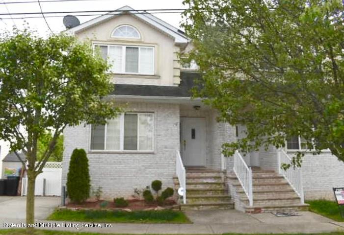 98 Ambassador Ln, Staten Island, NY 10309 - photo 1