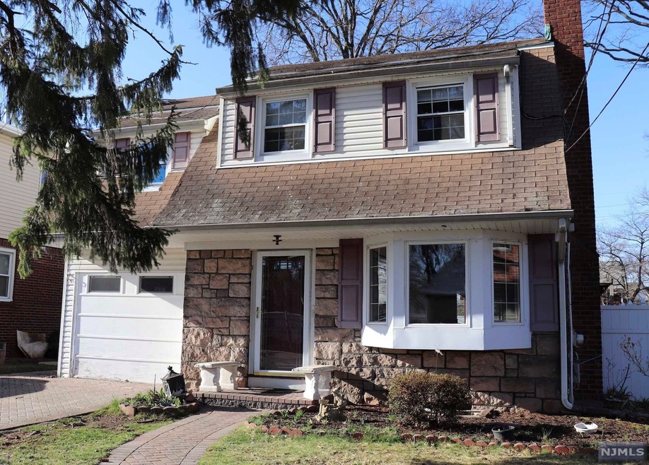 18 Mckinley Ave, Dumont, NJ 07628 - photo 1