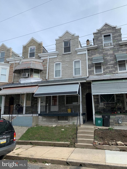 325 Locust St, Reading, PA 19604 - photo 1