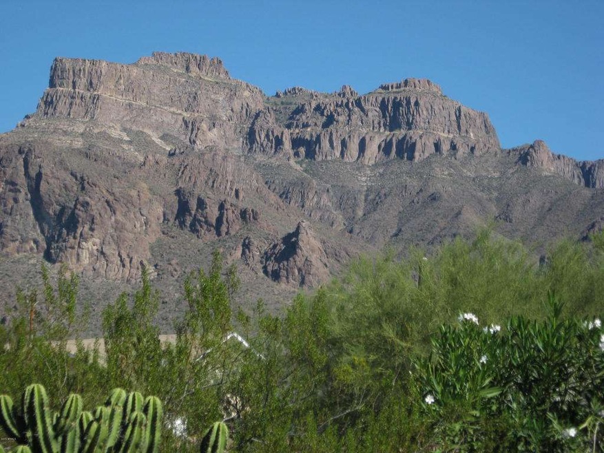 Views of the Superstition Mtns