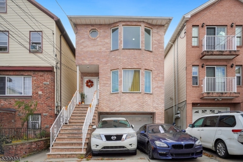 12 E 18th St, Bayonne, NJ 07002 - photo 1