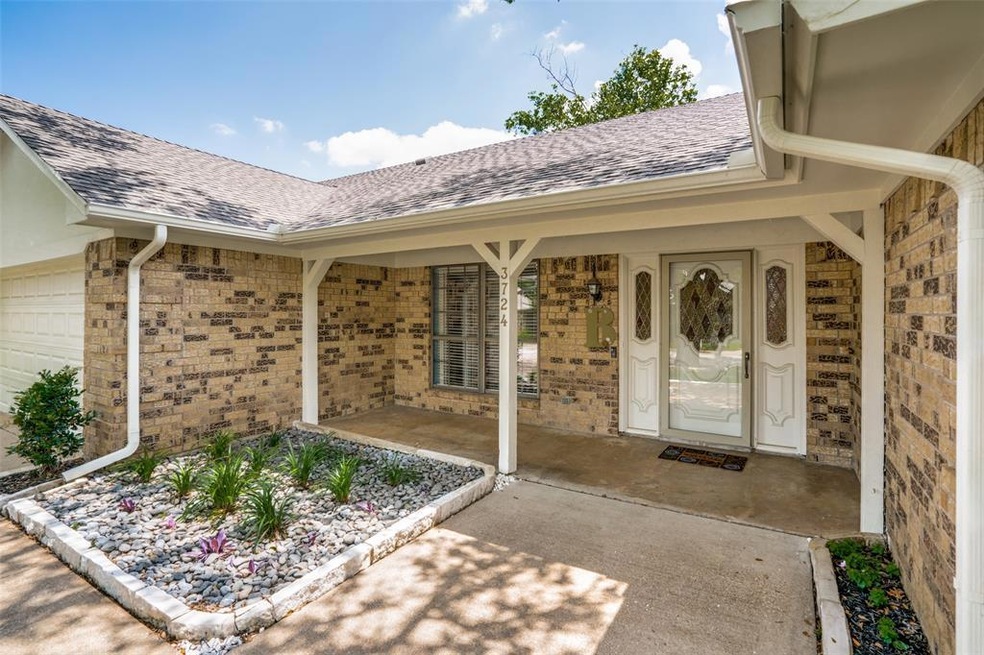 3724 Woodmont Ct, Bedford, TX 76021 - photo 1