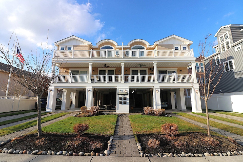 9505 Monmouth Ave, Margate City, NJ 08402 - photo 1