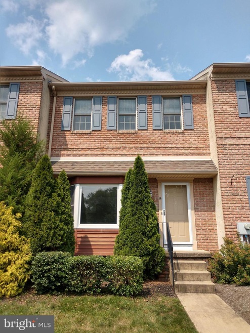 14 Windsor Ct, Reading, PA 19606 - photo 1