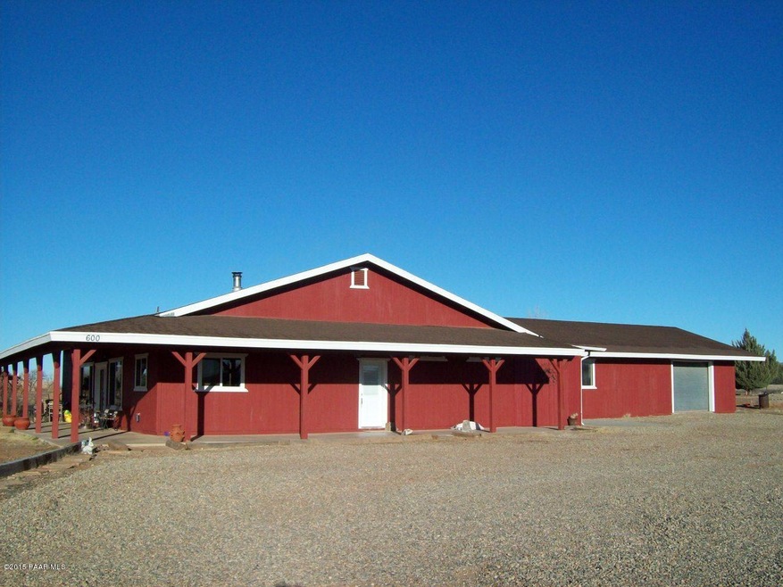 600 W Old Dog Ln, Paulden, AZ 86334 - photo 1
