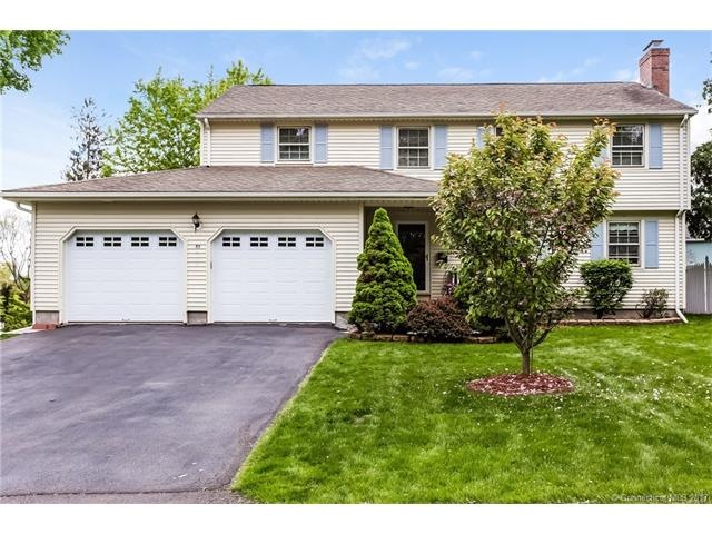 85 Rockledge Dr, West Hartford, CT 06107 - photo 1
