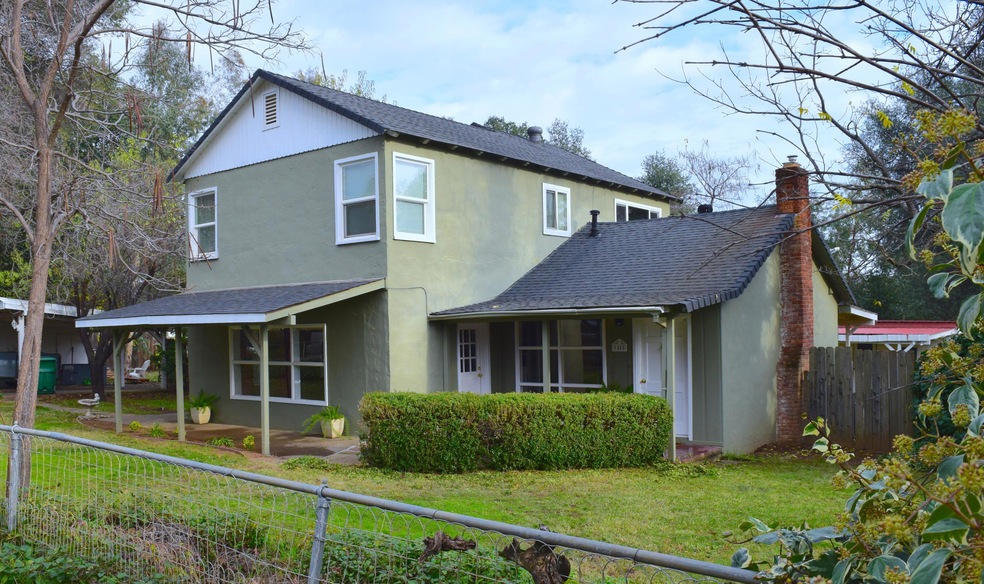 1545 Branstetter Cir, Redding, CA 96001 - photo 1