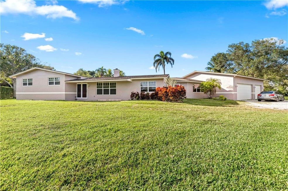 PRIVACY ON 2 ACRES!