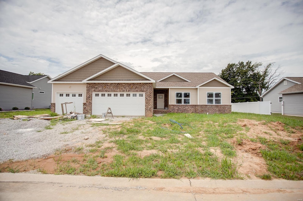 1112 Lucca Ct, Caseyville, IL 62232 - photo 1