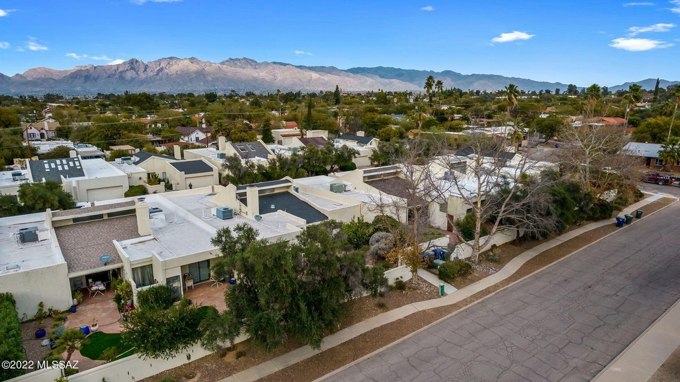 2518 E Forgeus Place, Tucson, AZ 85716 - photo 1