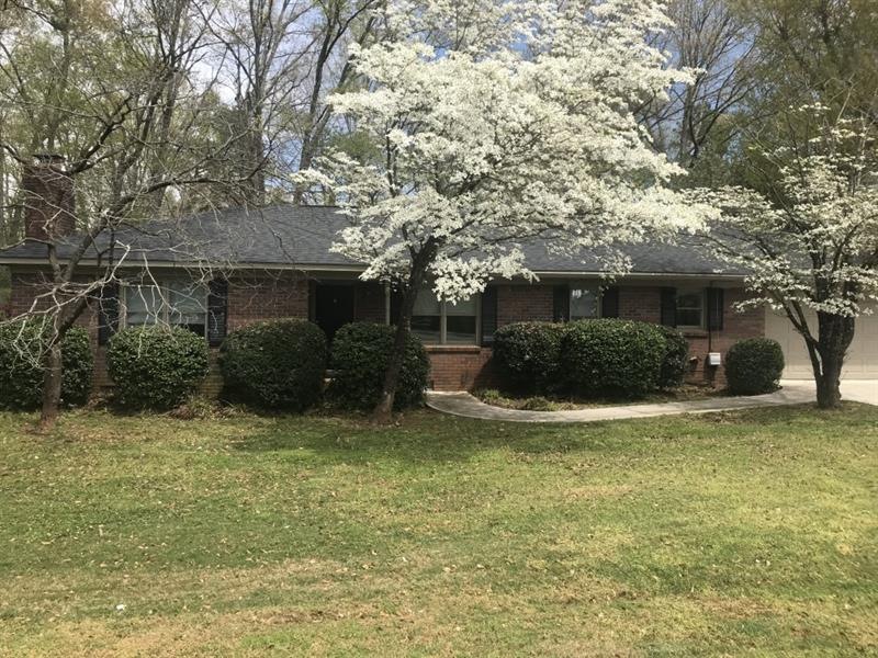 3376 Thompson Bridge Rd, Gainesville, GA 30506 - photo 1