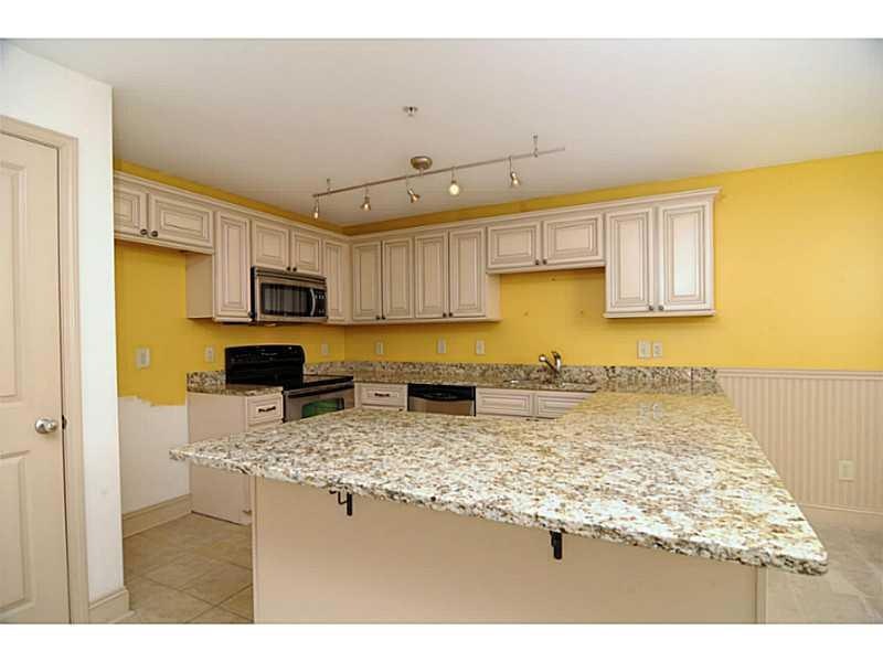 702 Madison Ln SE, Smyrna, GA 30080 - photo 1