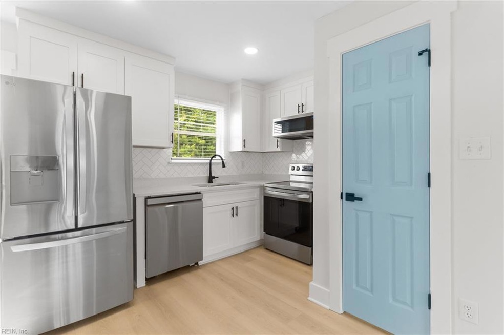 9600 2nd Bay St unit 203, Norfolk, VA 23518 - photo 1