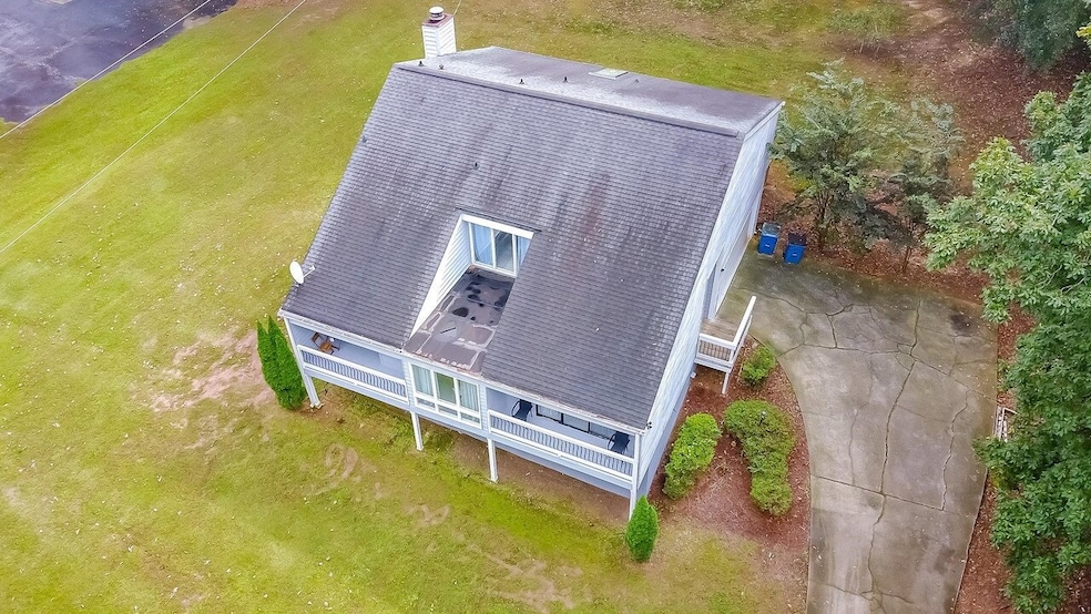 3822 Smithtown Rd, Suwanee, GA 30024 - photo 1