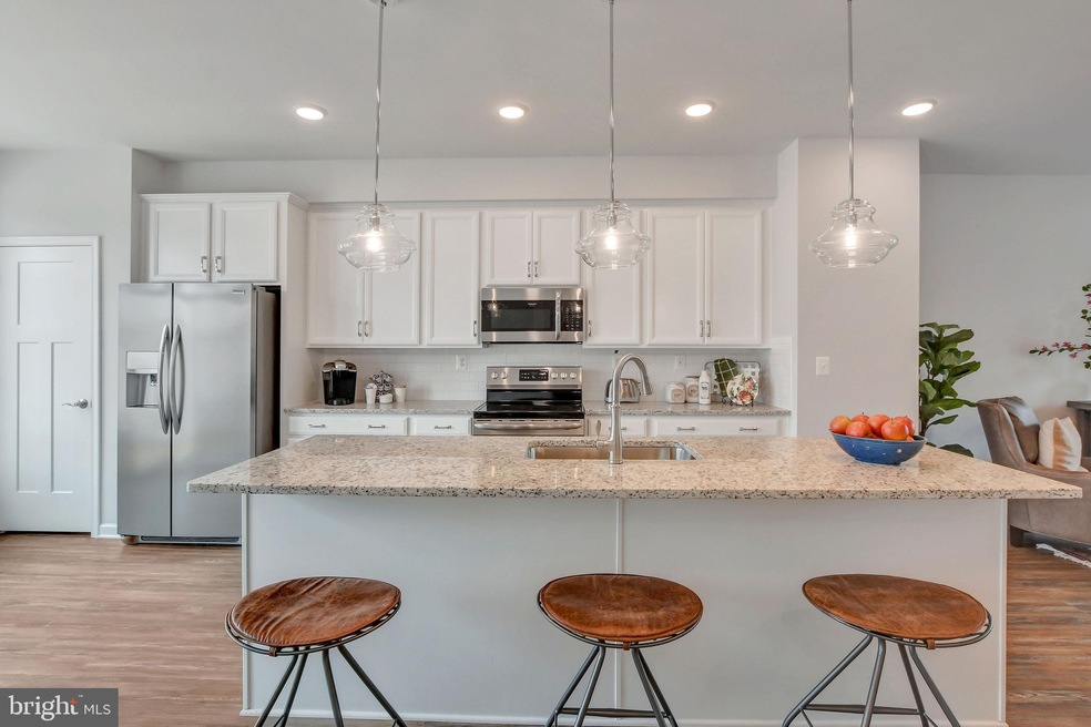 7206 Clagett Dr, Landover, MD 20785 - photo 1