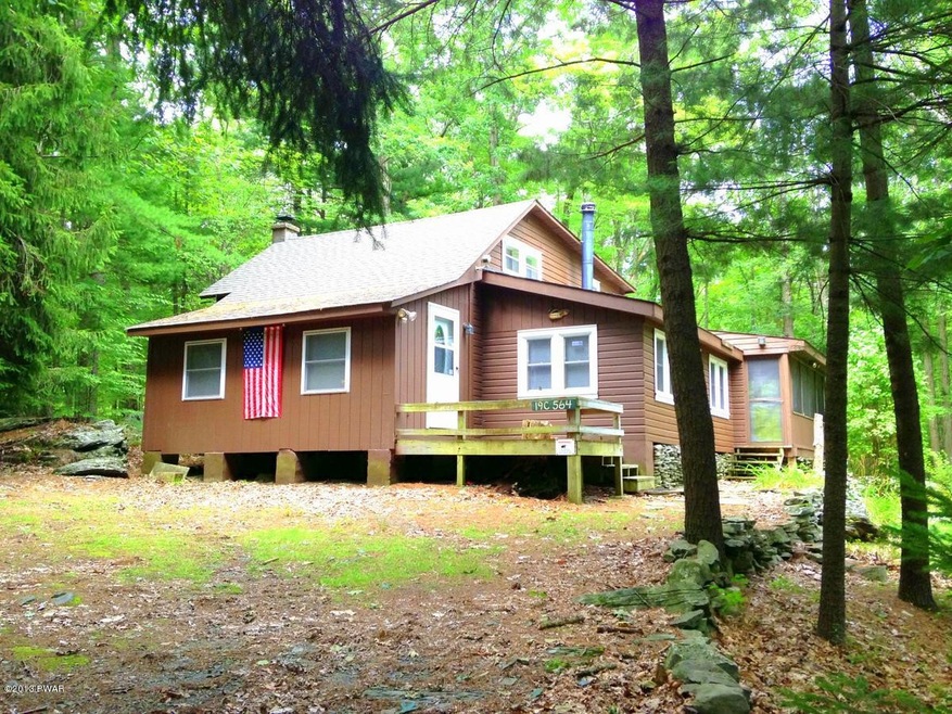 1372 Pennsylvania 402, Dingmans Ferry, PA 18328 - photo 1