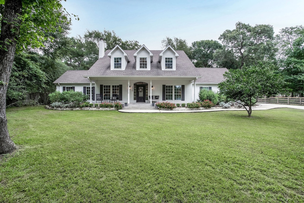 2426 E Blue Lake Dr, Magnolia, TX 77354 - photo 1