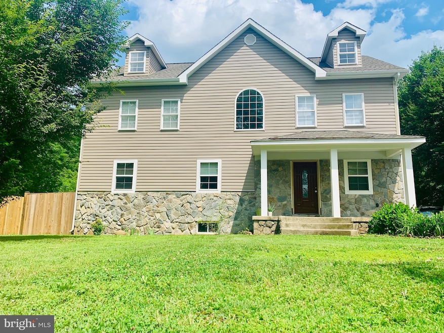 8015 Mclean St, Manassas, VA 20111 - photo 1