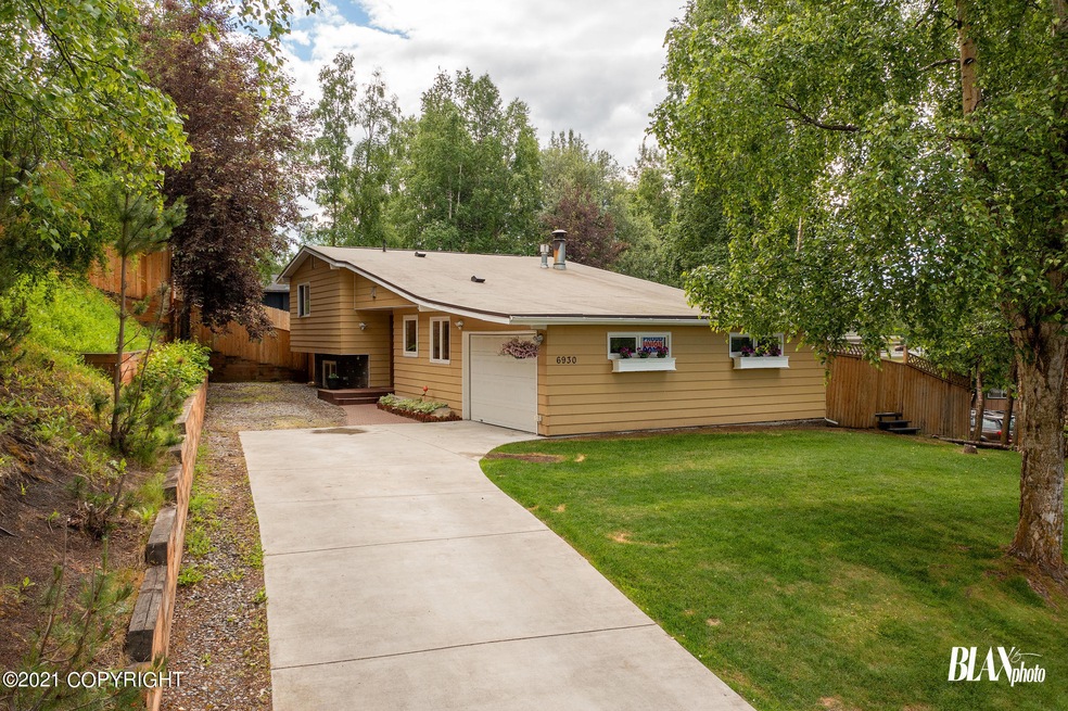6930 Apollo Dr, Anchorage, AK 99504 - photo 1