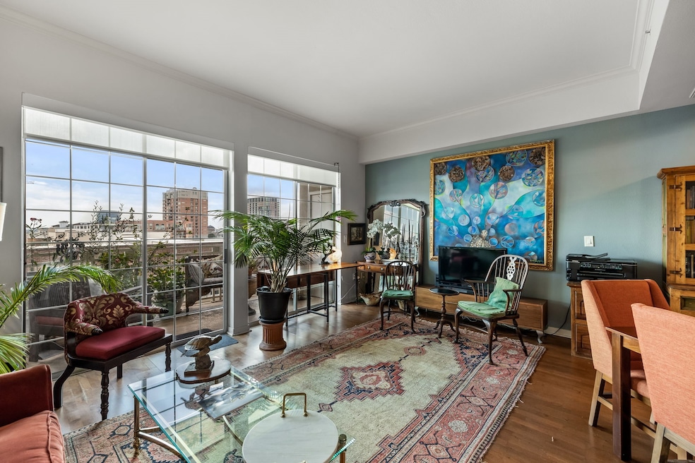 Renaissance On Turtle Creek unit 820, Dallas, TX 75219 - photo 1