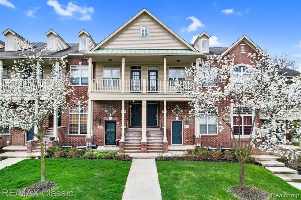 468 Old Pine Way - Walled Lake